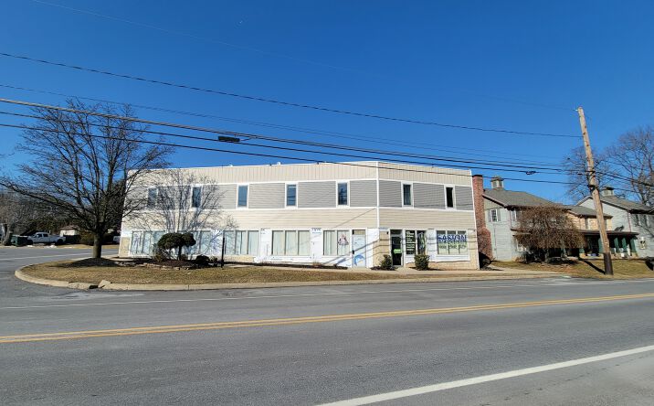 Pictures of Office property located at 4013 William Penn Hwy, Easton, PA 18045 for lease - image #1