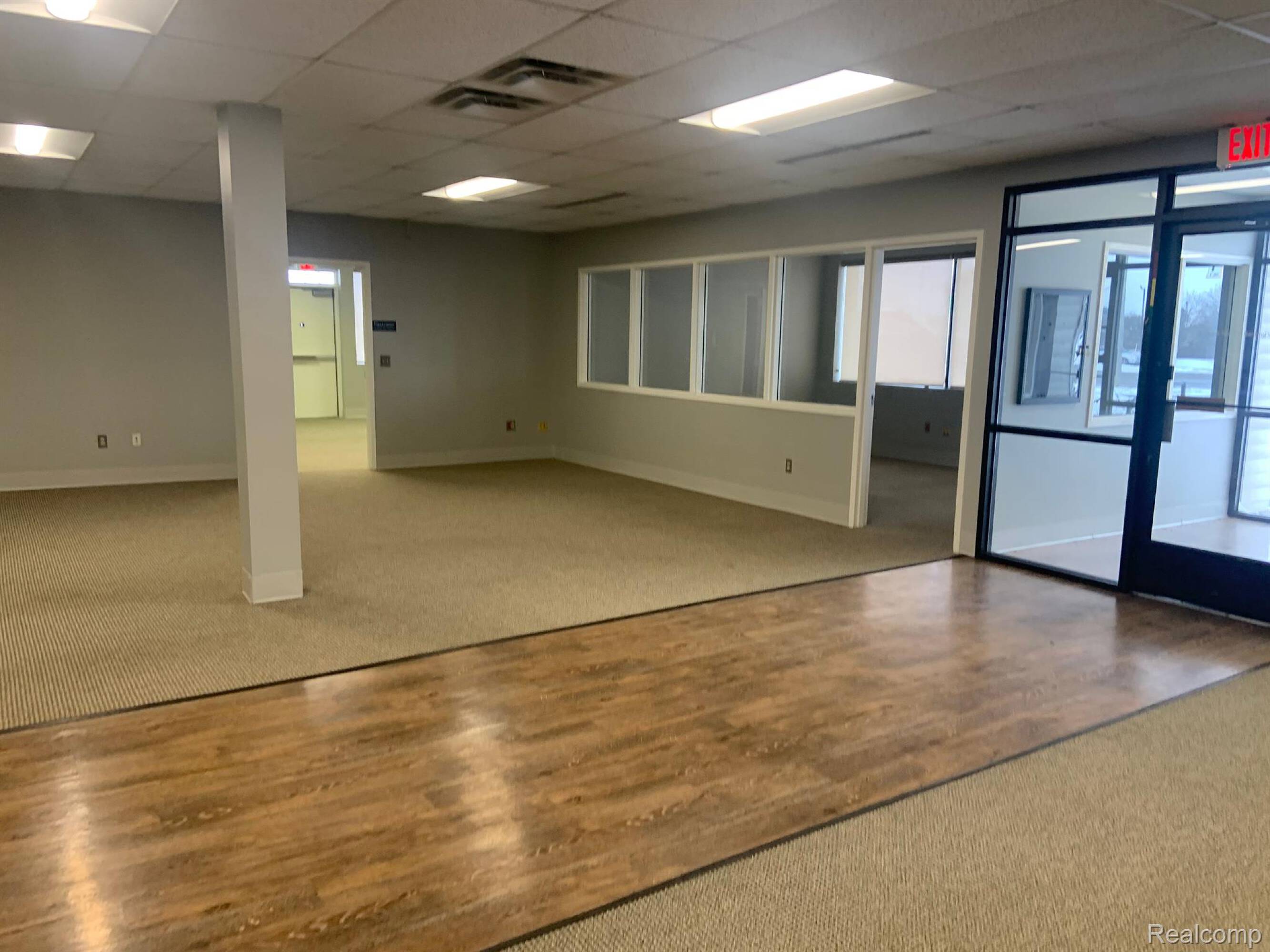 4346 Pierson Rd, Flint, MI 48504