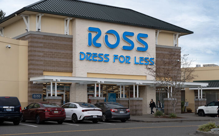 Pictures of Retail property located at 26301 104th Ave SE, Kent, WA 98030 for lease - image #1
