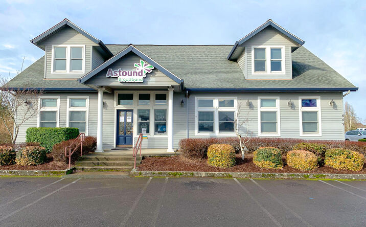 Pictures of Office property located at 669 Ray J. Glatt Circle Suite A and Suite B, Woodburn, OR 97071 for lease - image #1