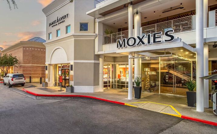 Pictures of Retail, Restaurant property located at 5000 Westheimer Rd, Houston, TX 77056 for lease - image #1