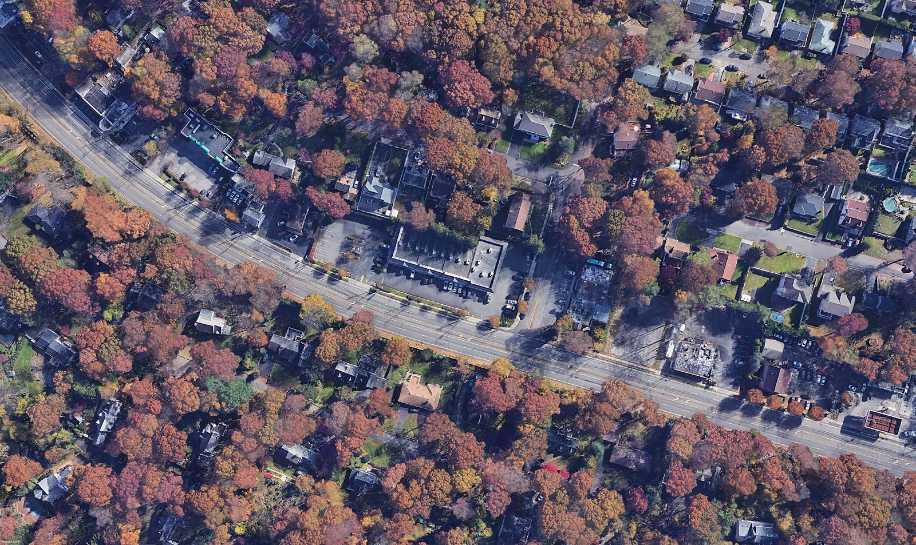 444 W Jericho Turnpike, Huntington, NY 11743