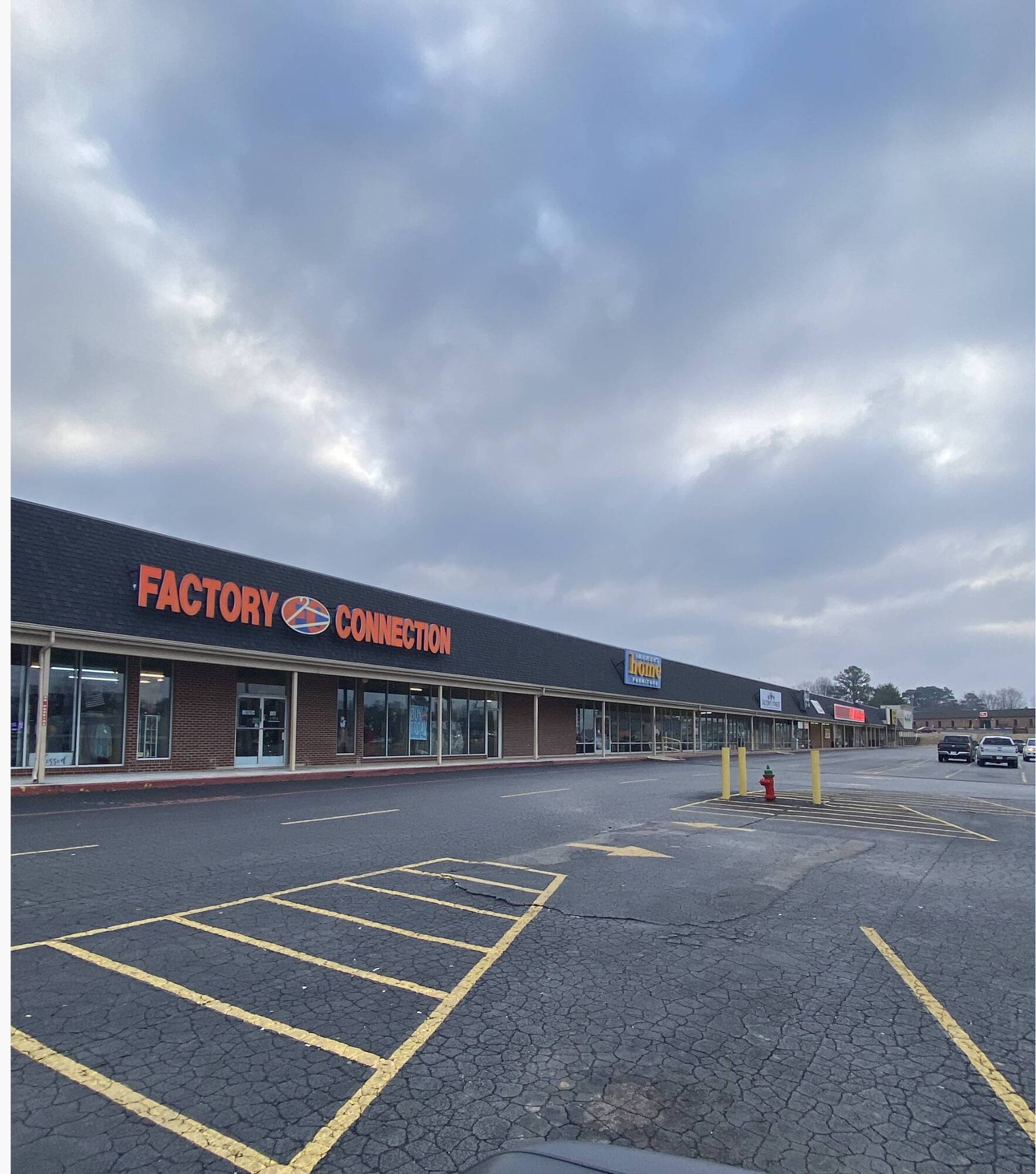 2130 Decherd Blvd, Decherd, TN 37324