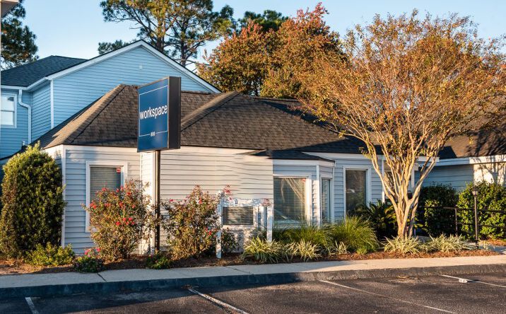 Pictures of Office property located at 800 Johnnie Dodds Blvd, Mt Pleasant, SC 29464 for lease - image #1