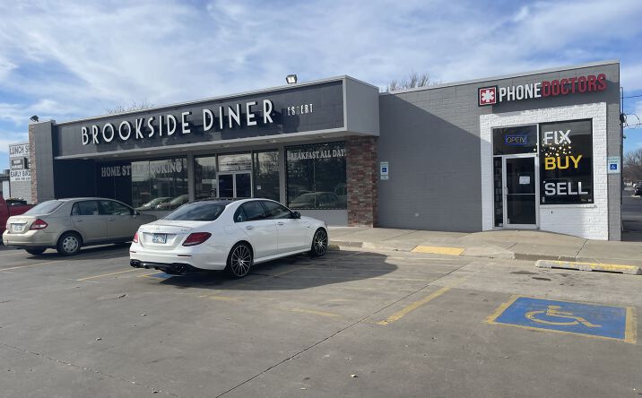 Pictures of Retail property located at 4510 S Peoria Ave, Tulsa, OK 74105 for lease - image #1