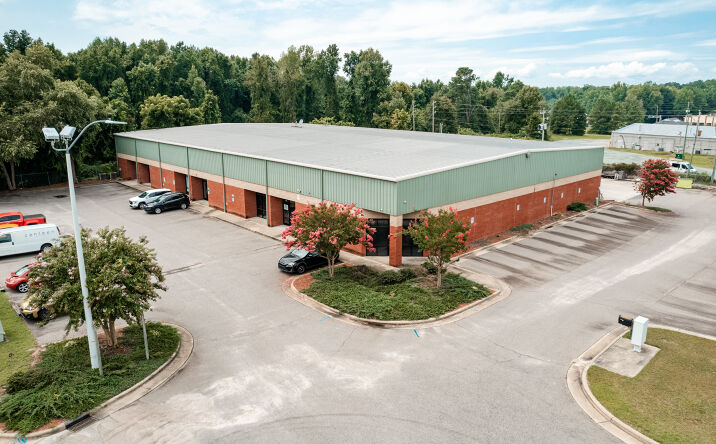 Pictures of Industrial property located at 225 Commercial Ct, Sanford, NC 27330 for lease - image #1