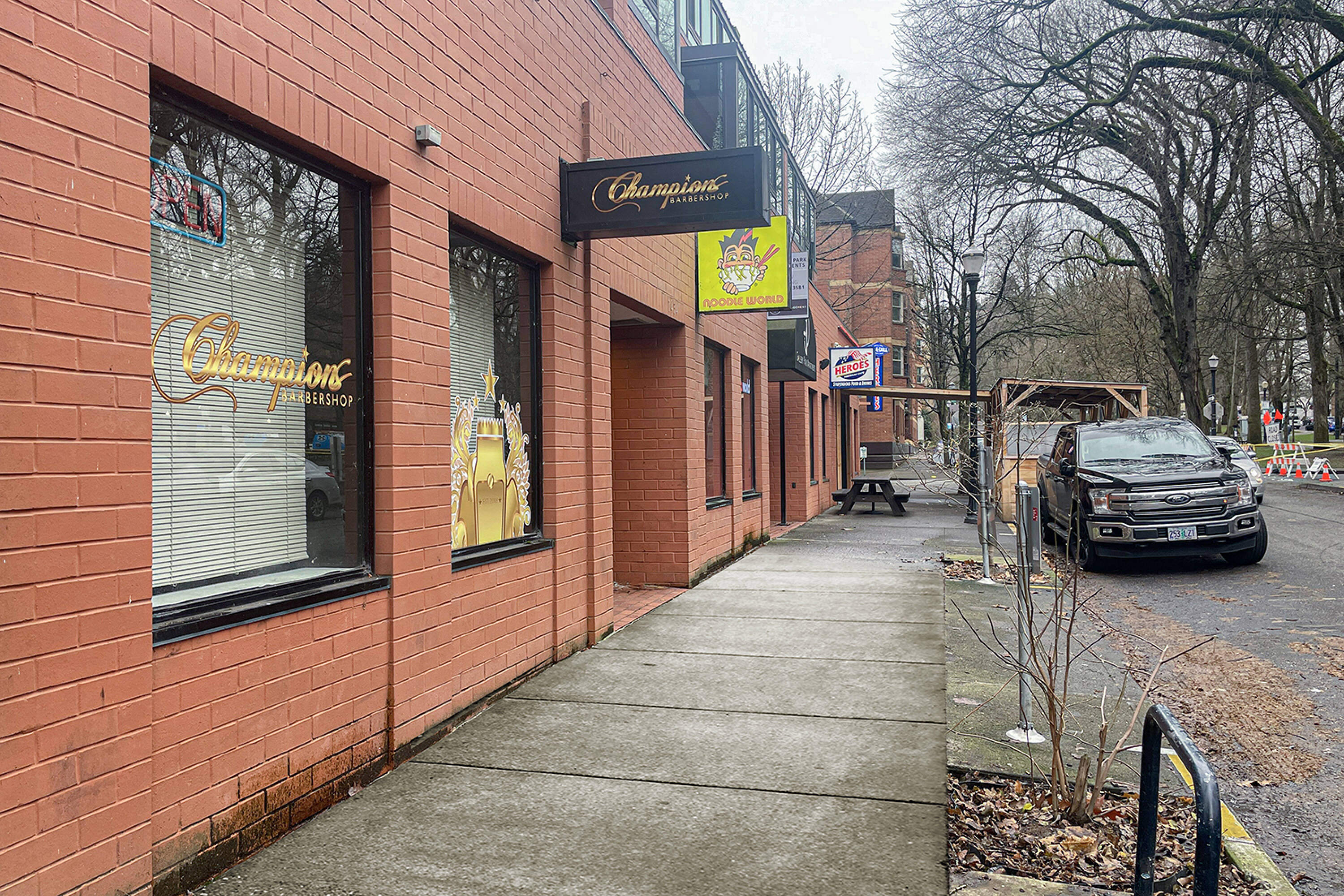 1436 SW Park Ave, Portland, OR 97201 Retail Space for Lease Gallery