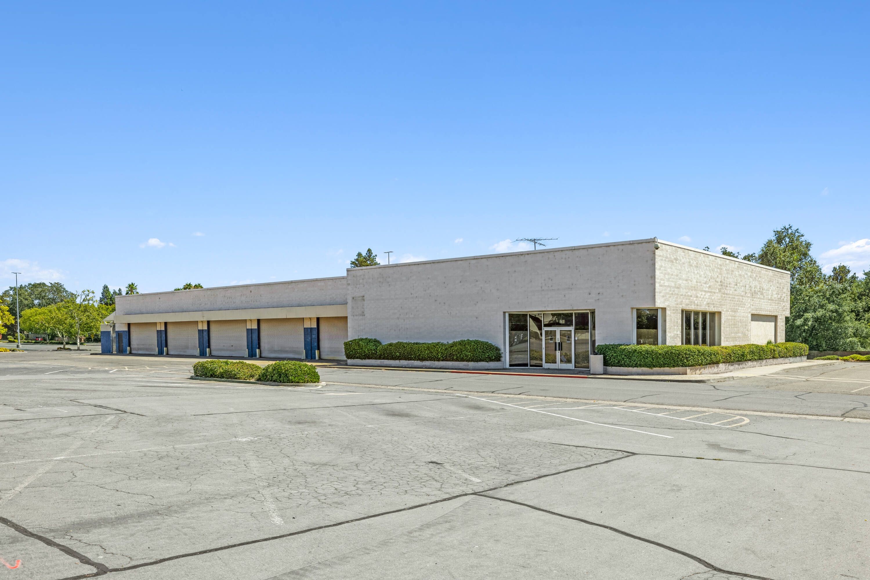 5900 Sunrise Blvd, Citrus Heights, CA 95610 | Crexi.com