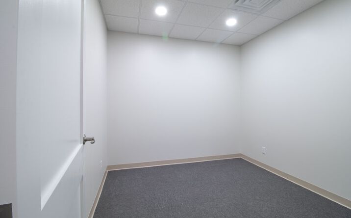 Pictures of Office property located at 2801-2829 Wehrle Dr, Williamsville, NY 14221 for lease - image #1