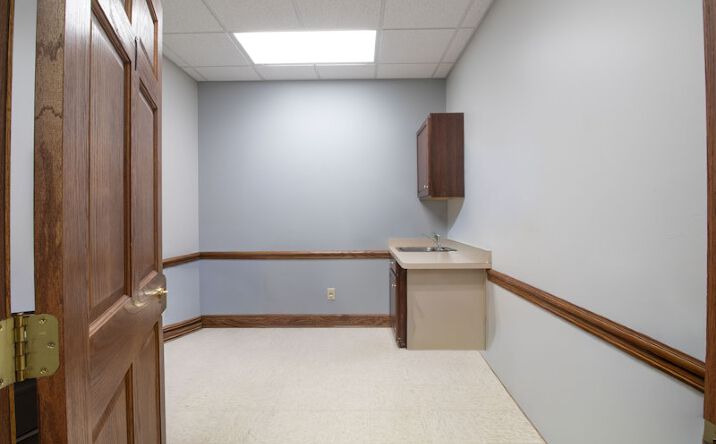 Pictures of Office property located at 220-240 Redtail, Orchard Park, NY 14127 for lease - image #1