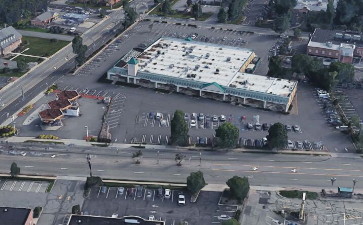 Pictures of Retail property located at 757-774 Bloomfield Avenue, West Caldwell, NJ 07006 for lease - image #1