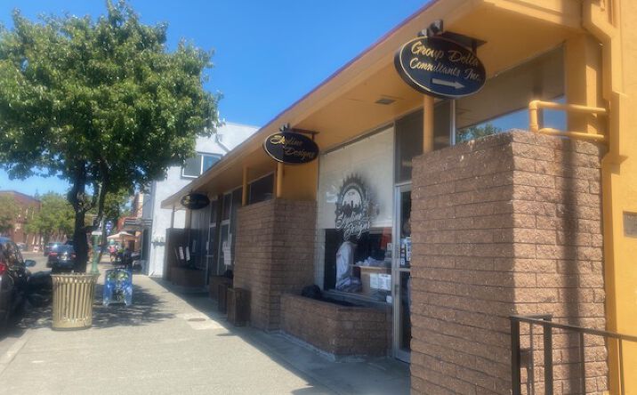 Pictures of Retail, Office property located at 359 Merchant St, Vacaville, CA 95688 for lease - image #1