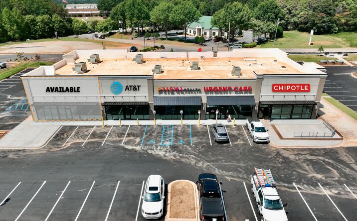 Pictures of Retail property located at 571 Roe Center Ct, Travelers Rest, SC 29690 for sales - image #1