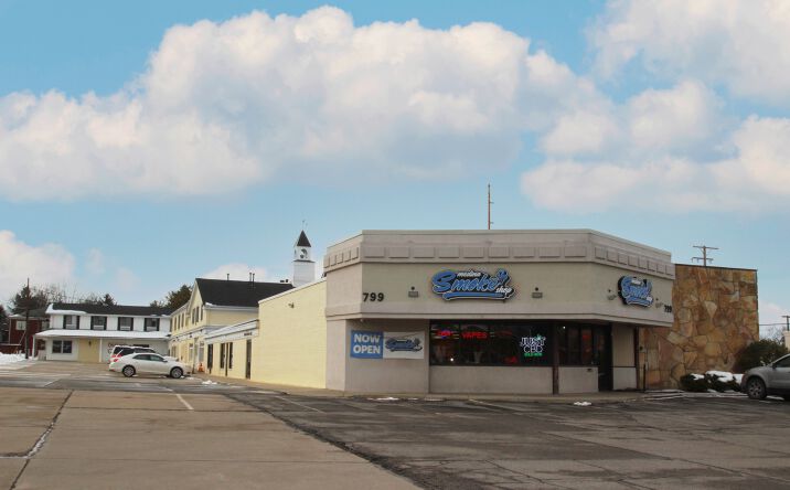 Pictures of Retail, Office property located at 799 N Court St, Medina, OH 44256 for lease - image #1