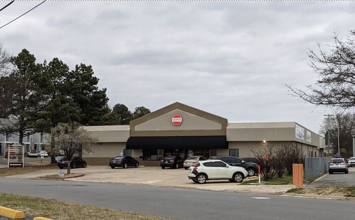 Pictures of Office property located at 100 Shadow Oaks Dr, Sherwood, AR 72120 for lease - image #1