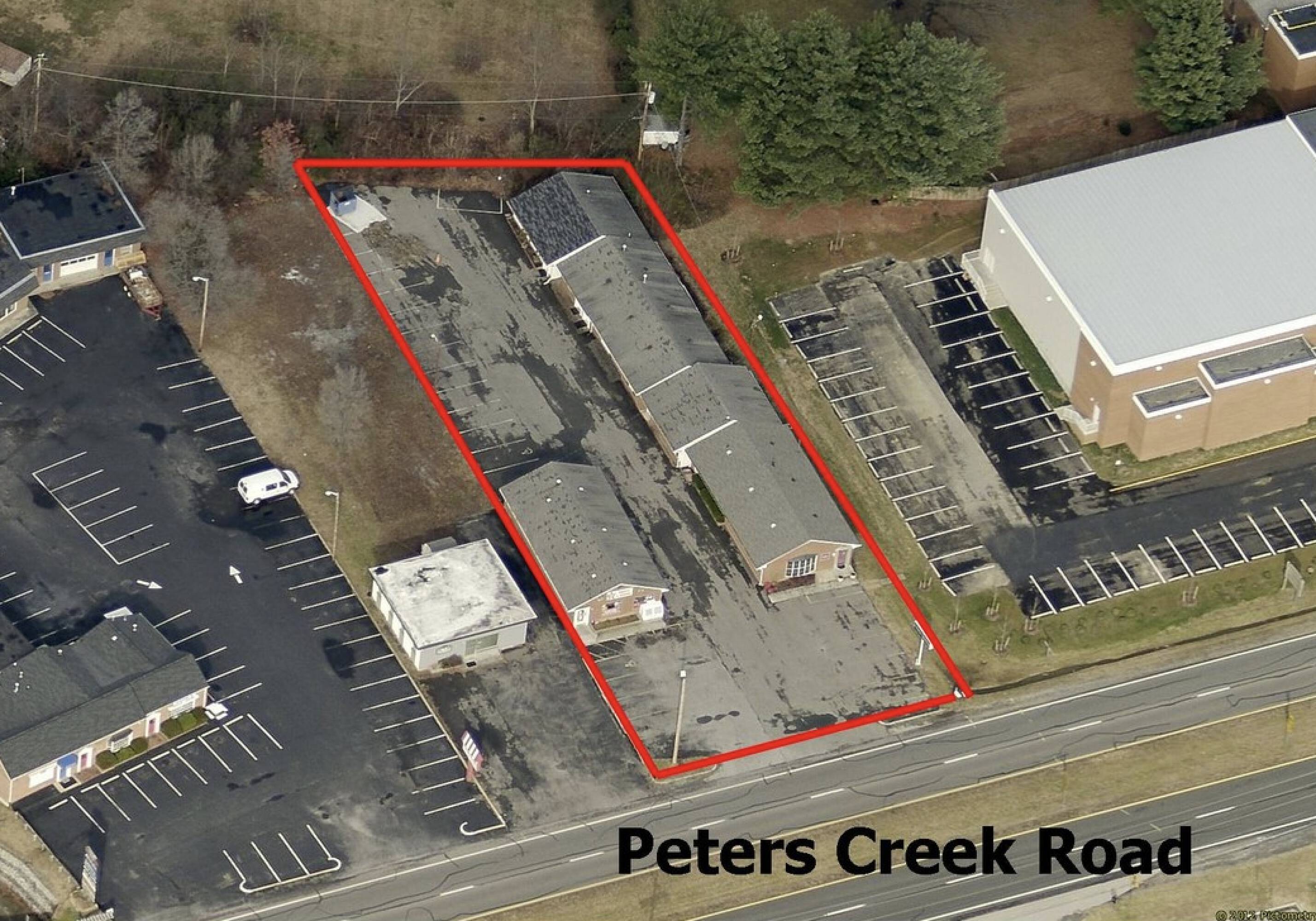 6342 Peters Creek Rd NW, Roanoke, VA 24019