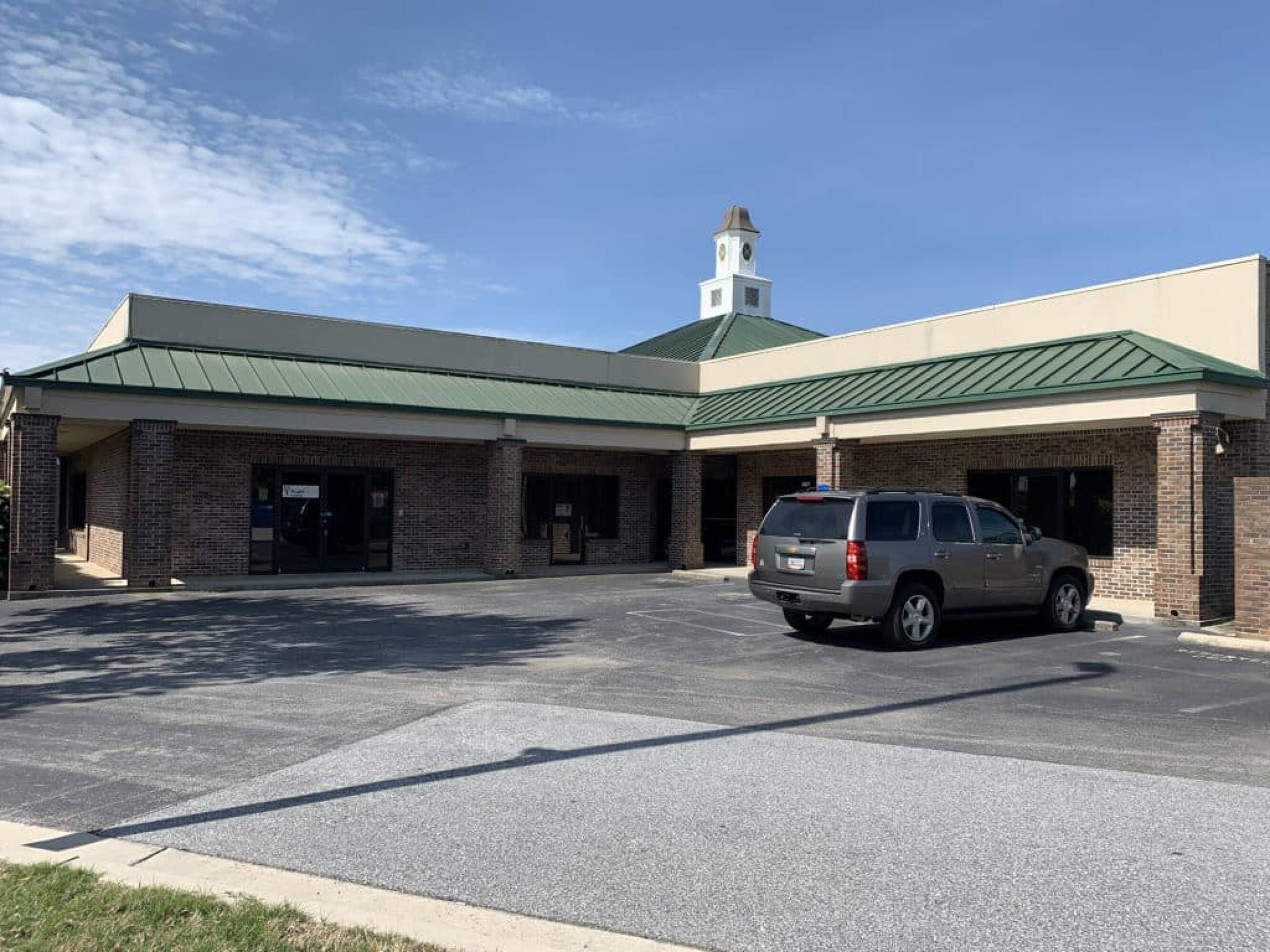 715 Queen City Pkwy, Gainesville, GA 30501