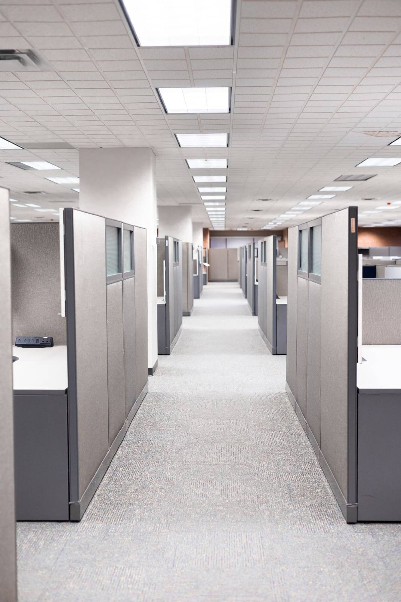 33013315 North Oak Trafficway, Kansas City, MO 64116