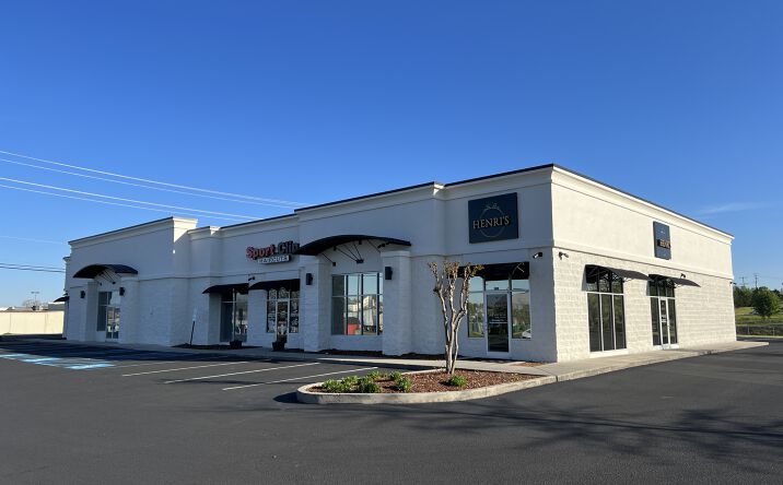 Pictures of Retail property located at 7425 Commons Blvd, Chattanooga, TN 37421 for lease - image #1