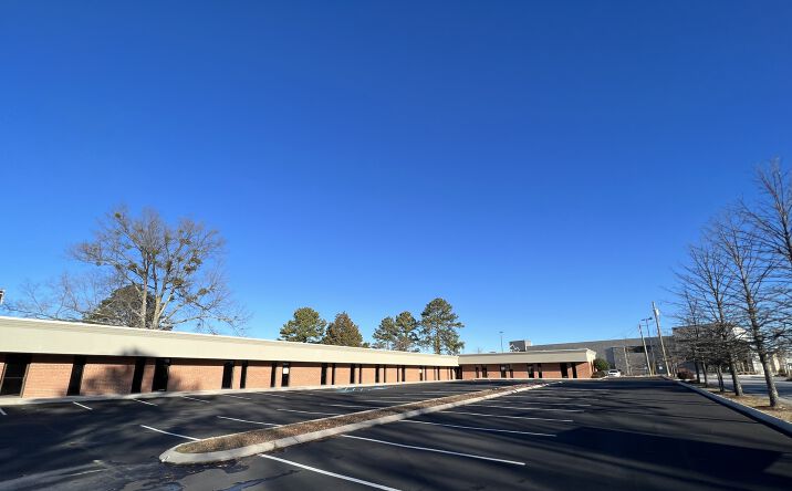 Pictures of Retail, Office property located at 2307 Napier Rd, Chattanooga, TN 37421 for lease - image #1