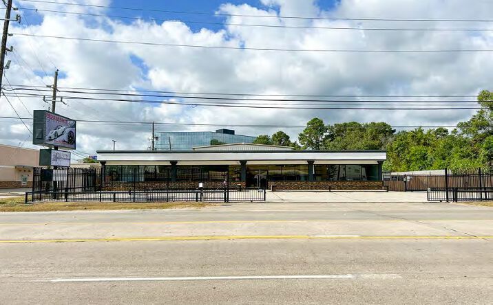 Pictures of Industrial property located at 14037 Stuebner Airline Rd, Houston, TX 77069 for lease - image #1