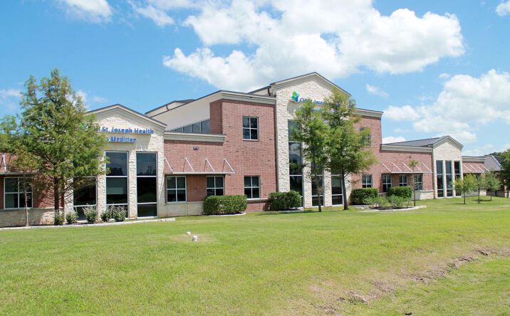 Pictures of Office property located at 2803 Earl Rudder Fwy, College Station, TX 77845 for lease - image #1