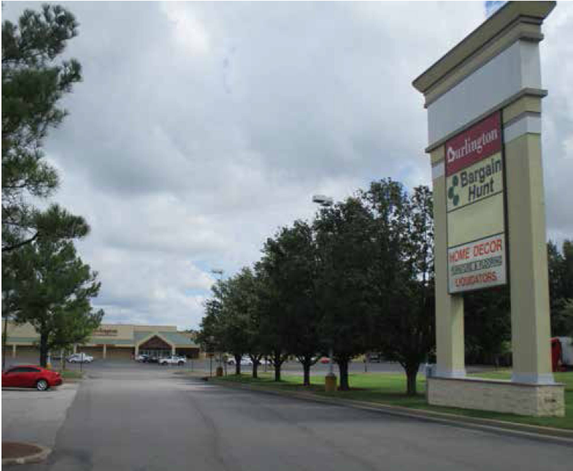 550 Stateline Rd W, Southaven, MS 38671