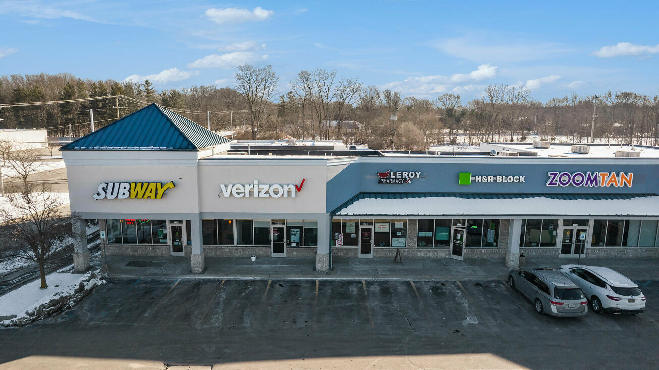 1236 N Leroy St, Fenton, MI 48430 Retail Space for Lease Fenton