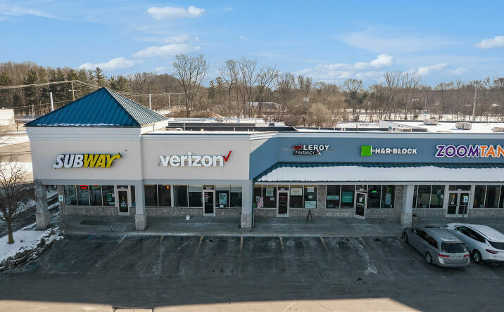 Pictures of Retail property located at 1242 N Leroy St, Fenton, MI 48430 for lease - image #1