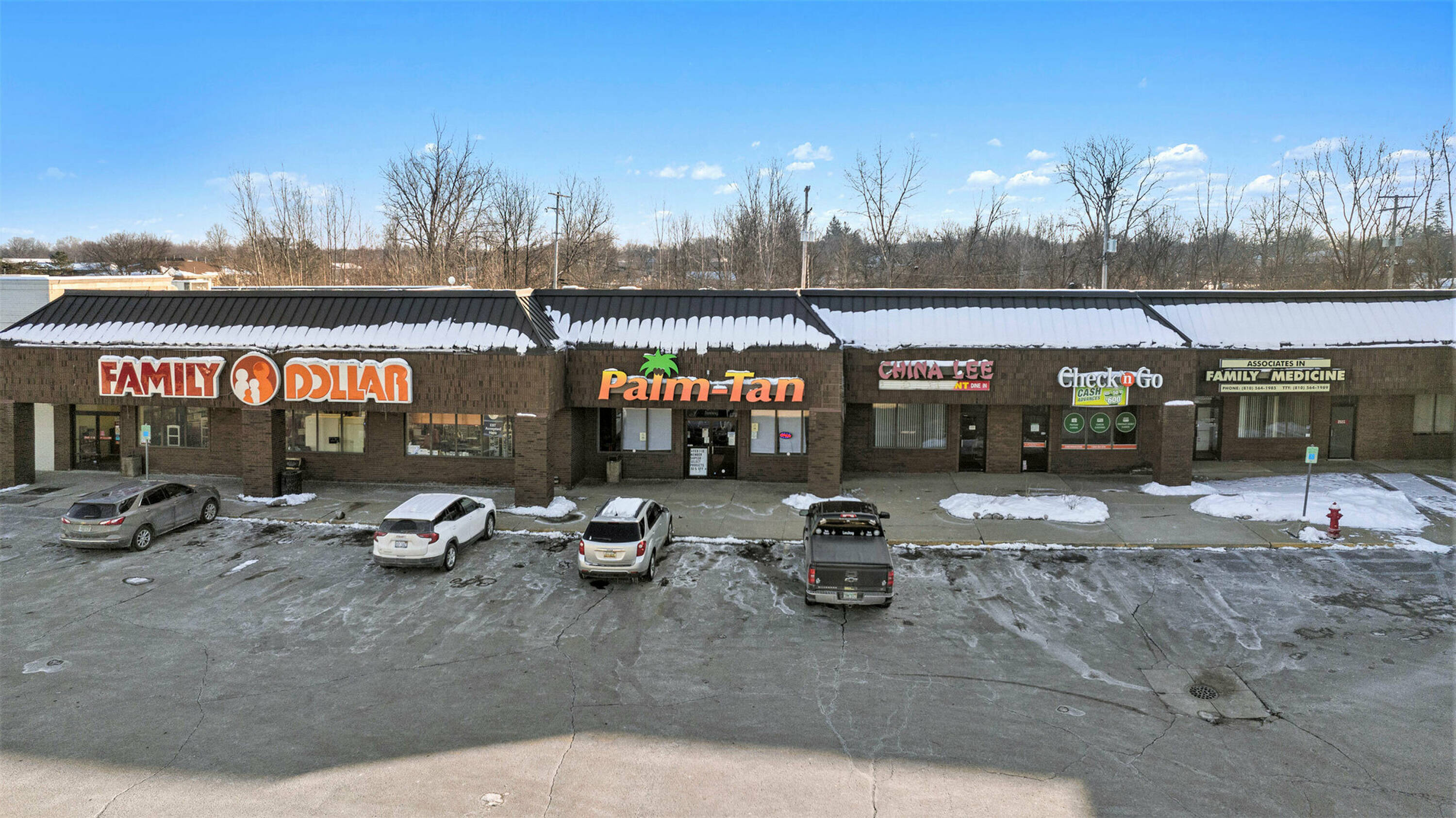 11956 Saginaw St, Mt Morris, MI 48458