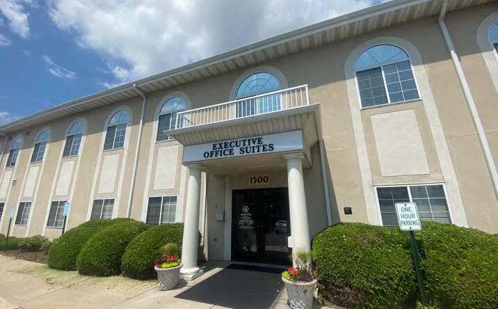 Pictures of Office property located at 1500 McAndrews Rd W, Burnsville, MN 55337 for lease - image #1