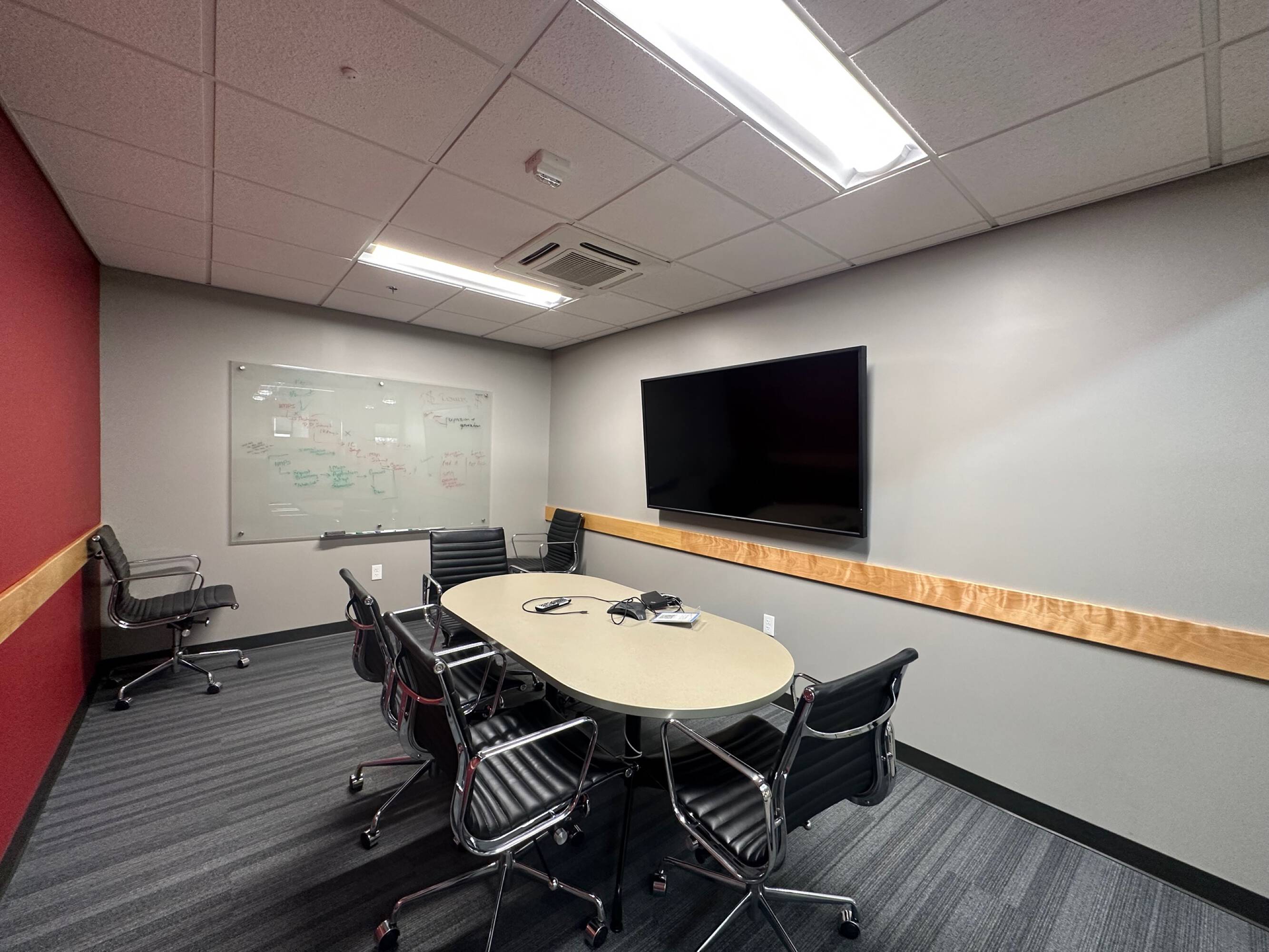 100 W Millport Rd, Lititz, PA 17543