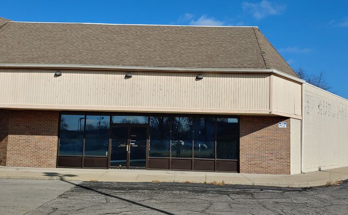 Pictures of Retail, Office property located at 4005 Madison Ave, Indianapolis, IN 46227 for lease - image #1
