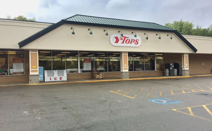 Pictures of Retail, Land property located at 622 Lake Flower Ave, Saranac Lake, NY 12983 for lease - image #1
