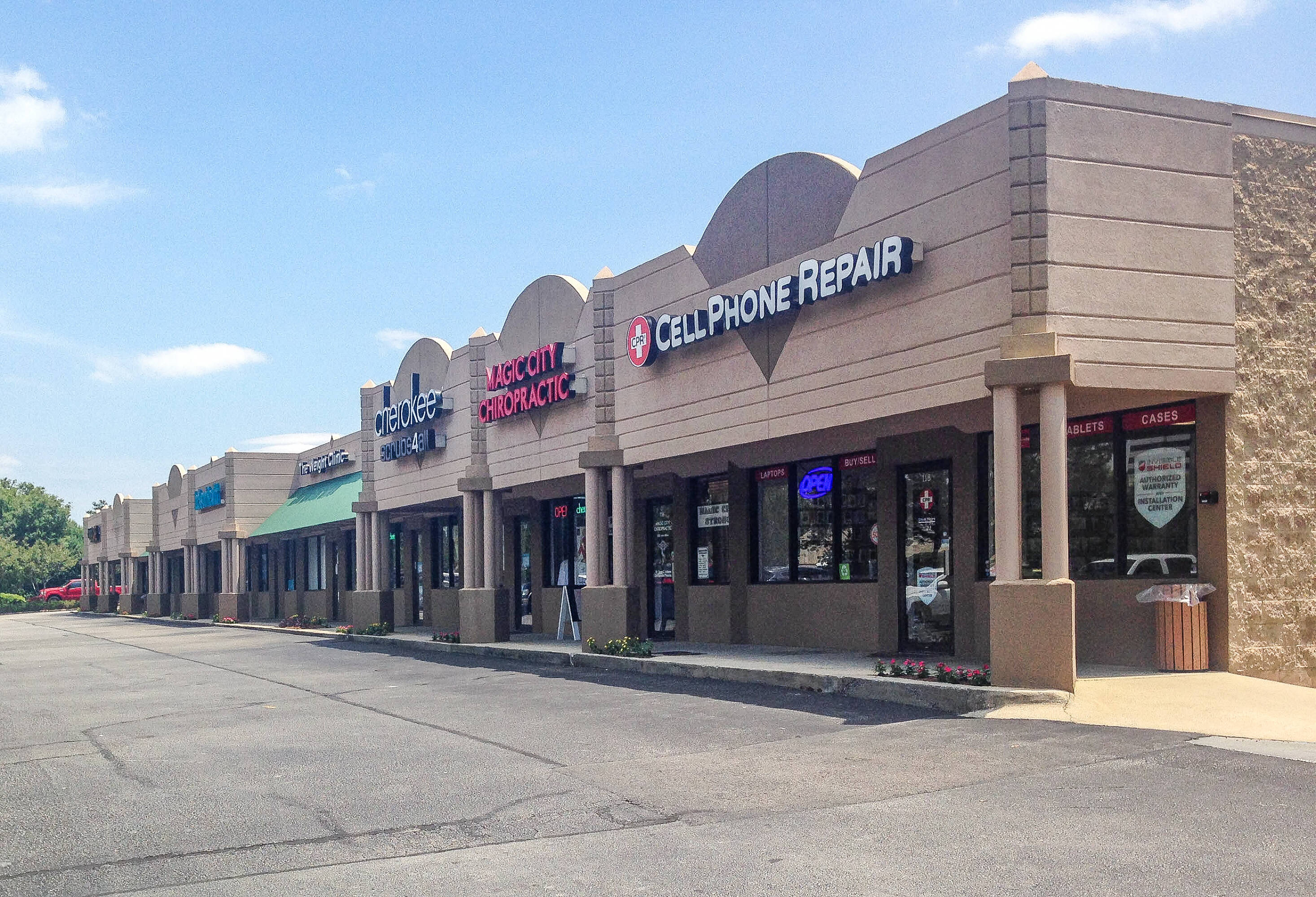 3049 AL150, Hoover, AL 35244 Retail Space for Lease Sam's Plaza