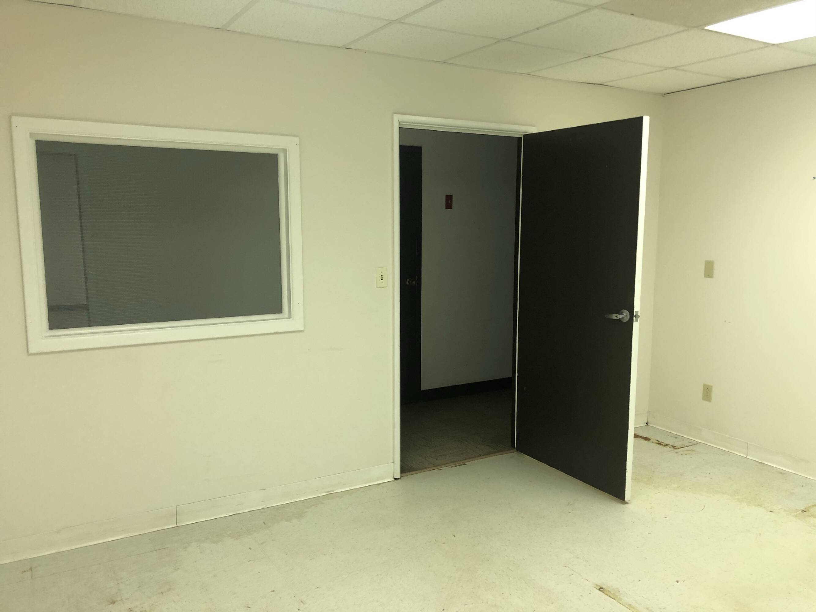 33 Flax Mill Rd, Branford, CT 06405 Office Space for Lease 33 Flax