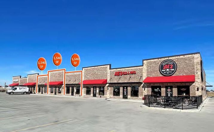 Pictures of Retail, Office, Industrial property located at 635 Edwardsville Rd, Troy, IL 62294 for lease - image #1