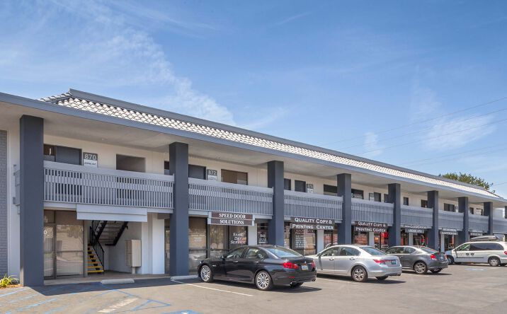 Pictures of Retail property located at 860 N. Main St & 1302 Collins Ave, Orange, CA 92868 for lease - image #1