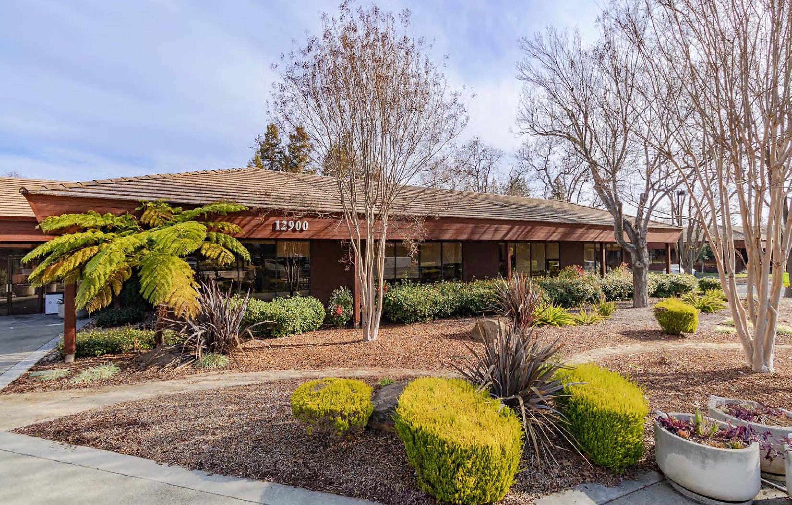 1293012980 Saratoga Ave, Saratoga, CA 95070