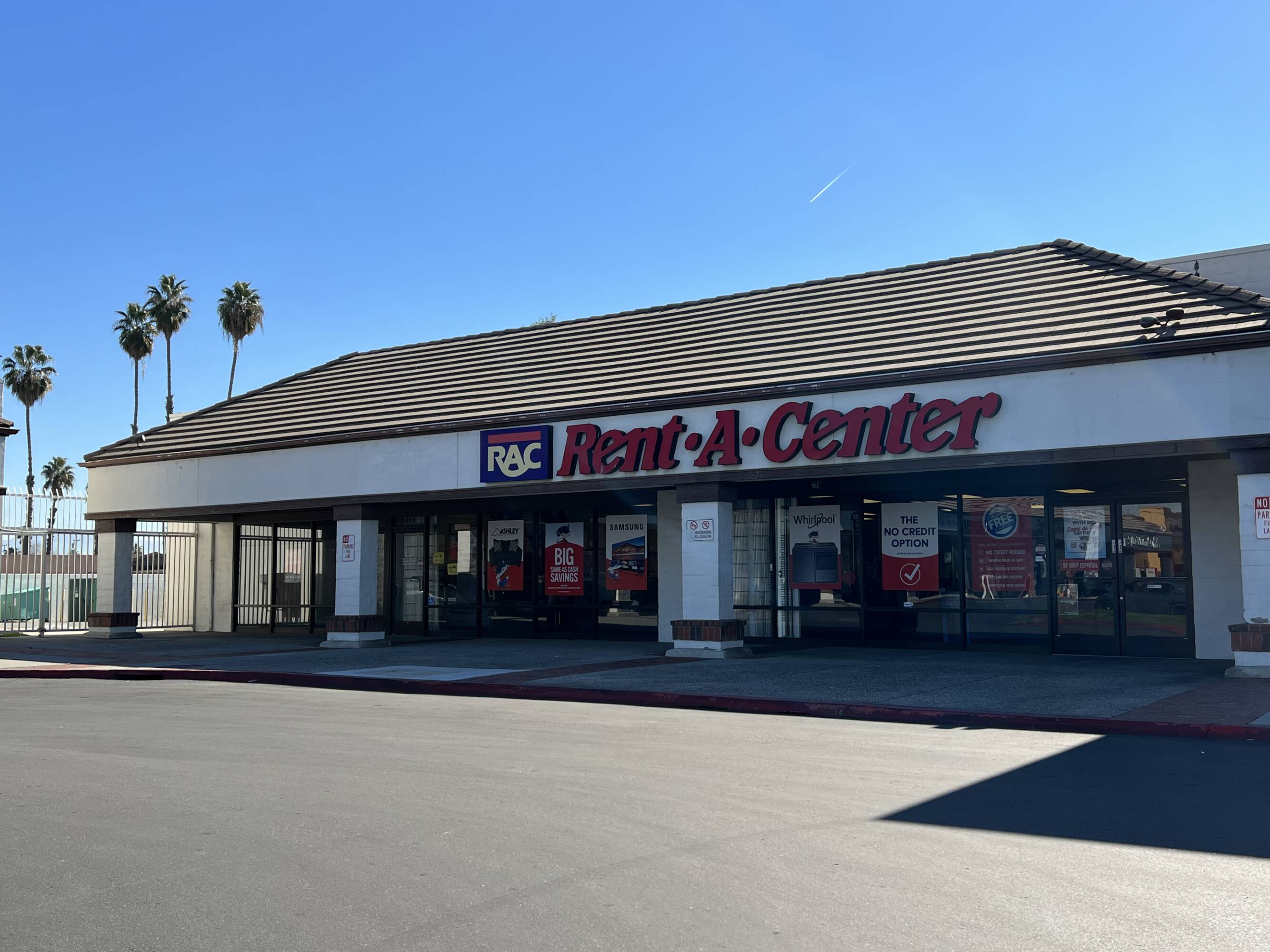 1501 White Ln, Bakersfield, CA 93307