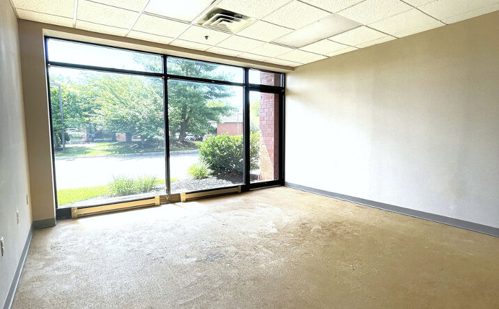 Pictures of Office, Industrial property located at 4B Eves Drive, Evesham, NJ 08053 for lease - image #1