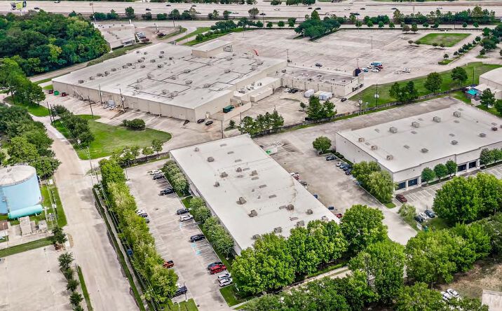 Pictures of Industrial property located at 8280 Willow Place, Houston, TX 77070 for lease - image #1