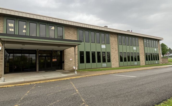 Pictures of Office property located at 2000 Clairton Rd, West Mifflin, PA 15122 for lease - image #1