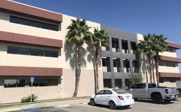 Pictures of Office property located at 3550 Q St, Bakersfield, CA 93301 for lease - image #1