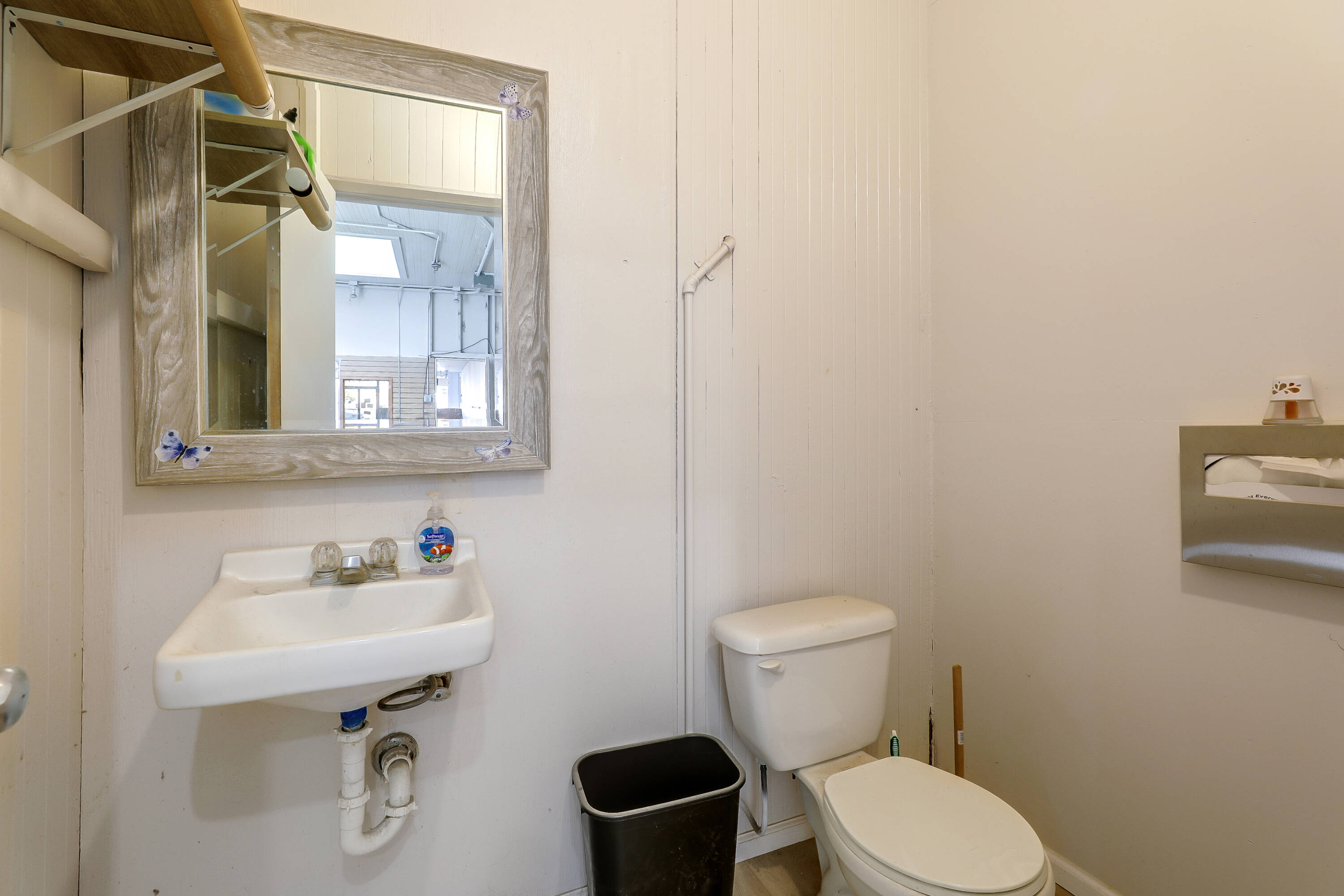 14 E Lake Ave, Watsonville, CA 95076 Retail Space for Lease A