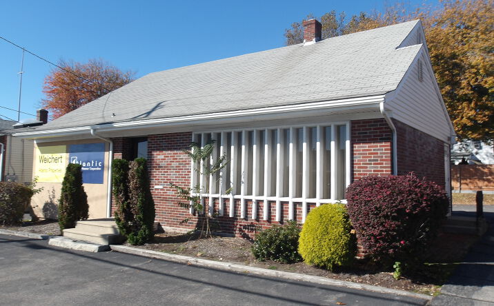 Pictures of Office property located at 1009 Reservoir Ave, Cranston, RI 02910 for lease - image #1