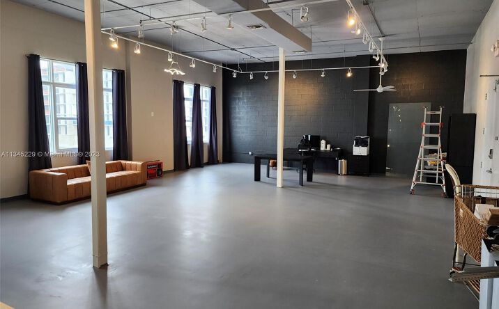 Pictures of Industrial property located at 250 NW 23rd St # 412, Miami, FL 33127 for lease - image #1