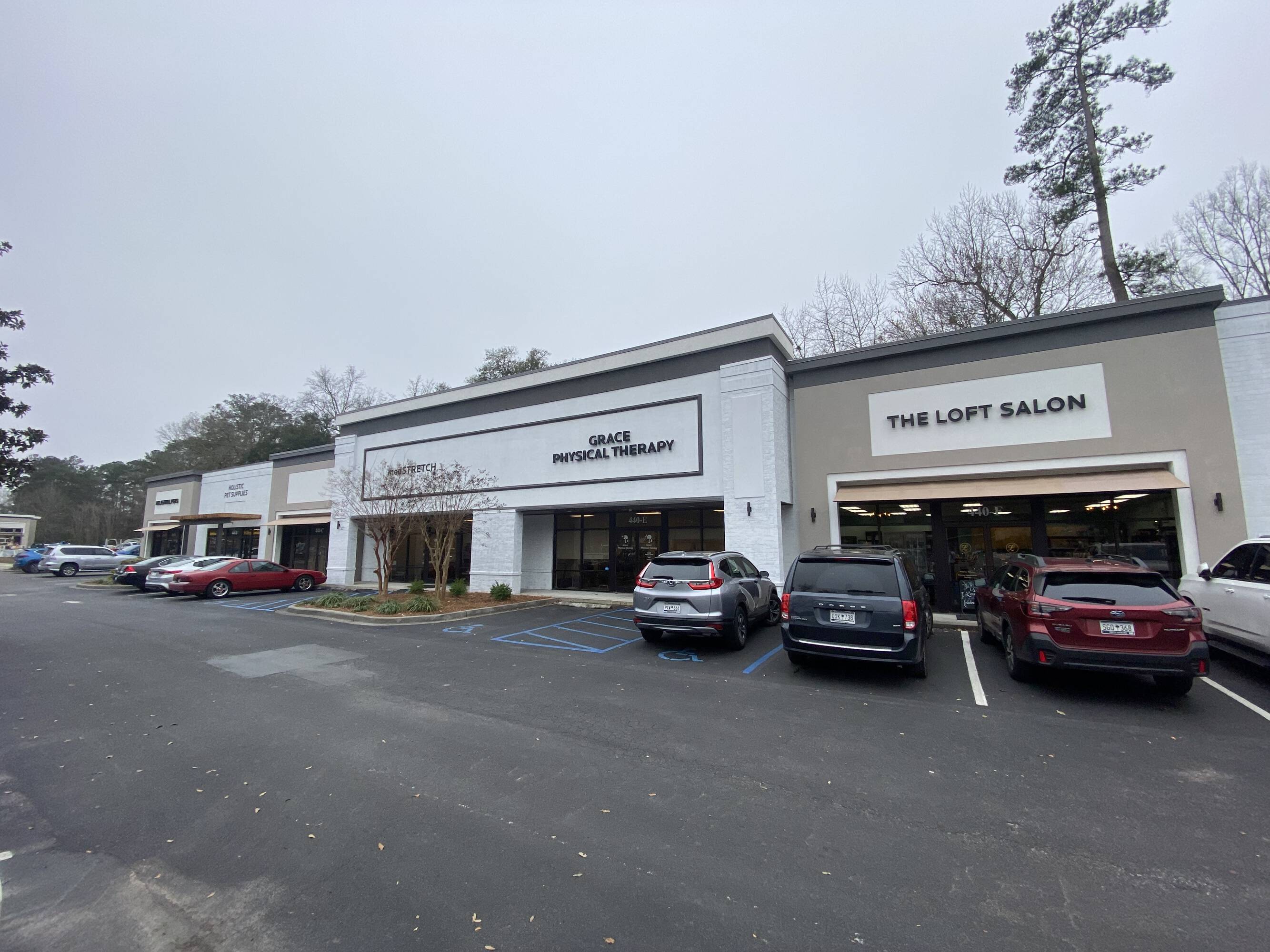 440 Old Trolley Rd, Summerville, SC 29485