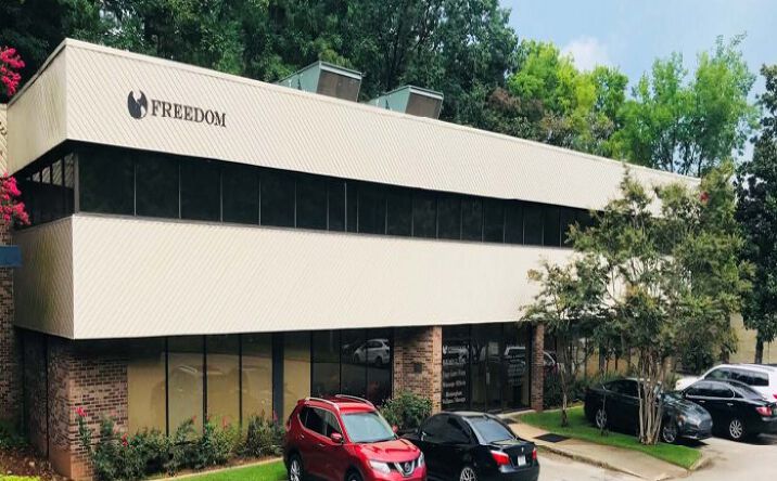 Pictures of Office property located at 1933 Richard Arrington Jr Blvd S, Birmingham, AL 35209 for lease - image #1