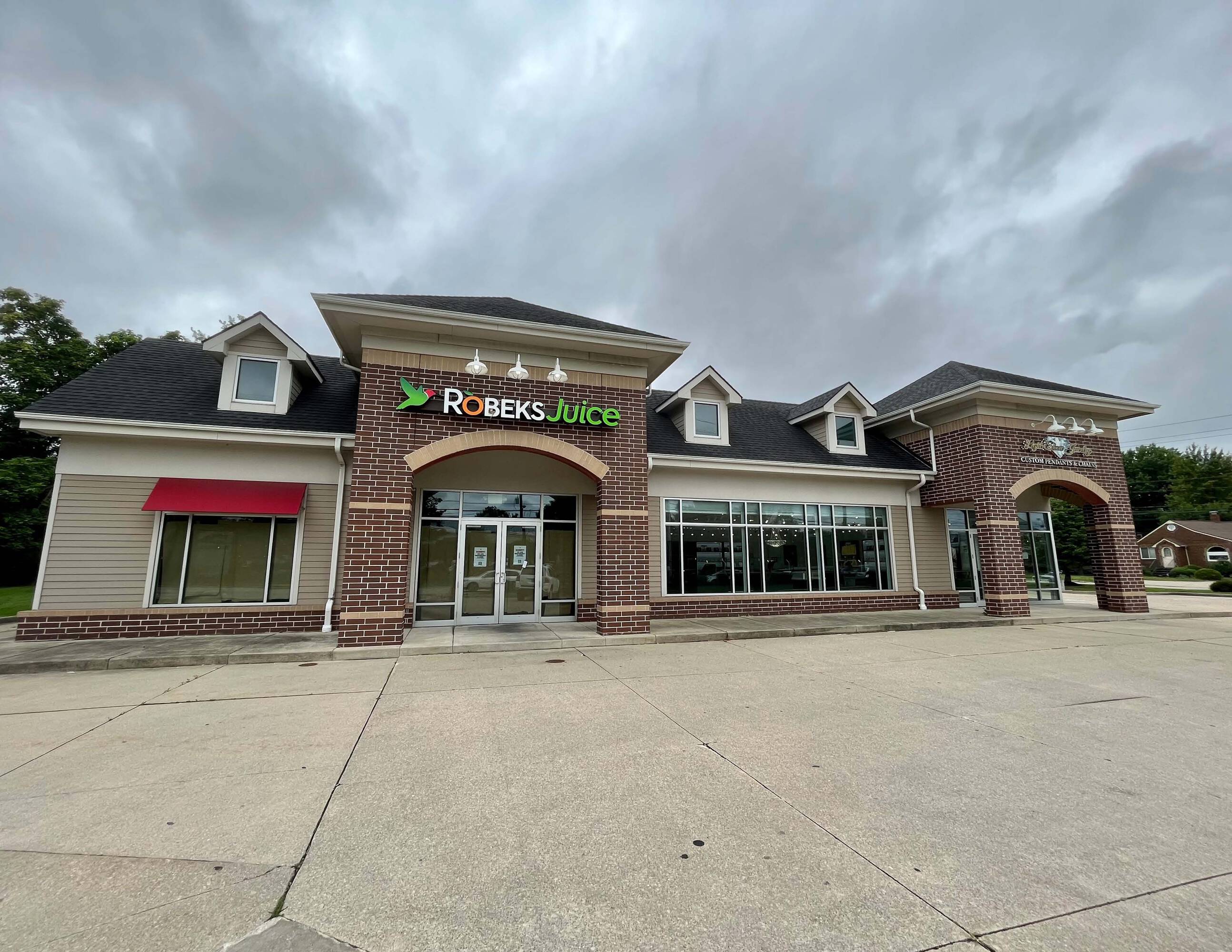 18025 Royalton Rd, Strongsville, OH 44136